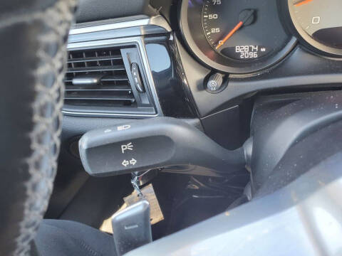 2017 Porsche Macan S