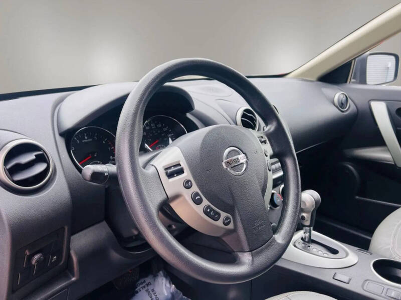 2014 Nissan Rogue Select S