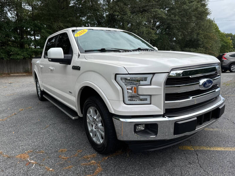 2016 Ford F-150 Lariat photo 9