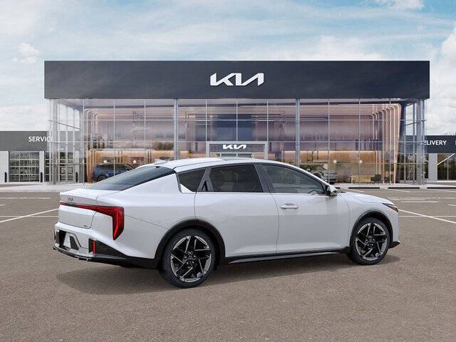2025 Kia K4 GT-Line