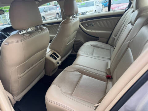 2013 Ford Taurus Limited