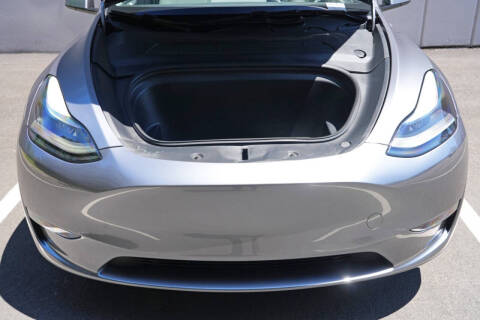 2024 Tesla Model Y Long Range