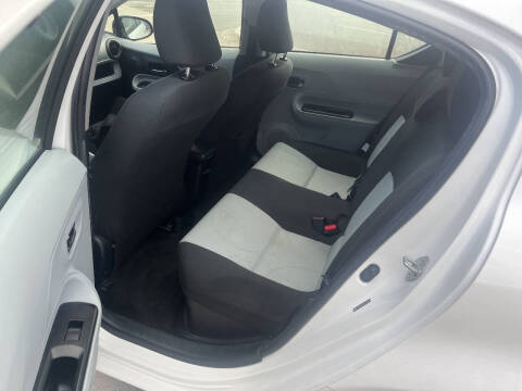 2012 Toyota Prius c Two