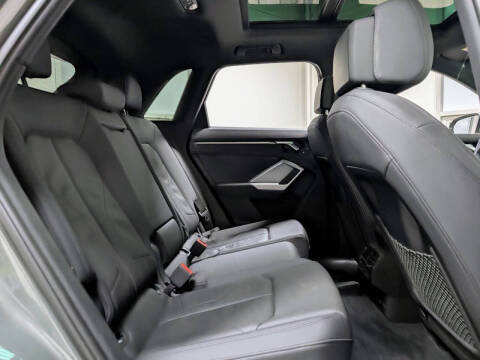 2020 Audi Q3 quattro S line Prem Plus 45 TFSI