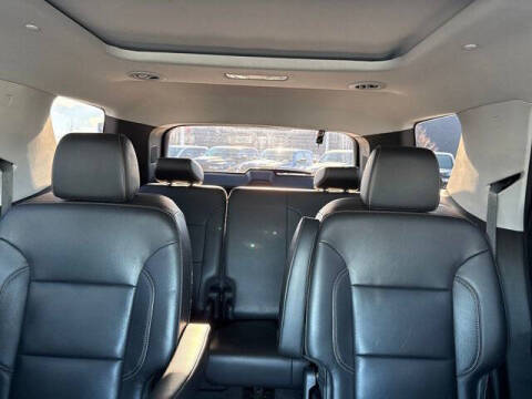 2020 Chevrolet Traverse LT Leather