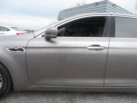 2016 Kia K900 Luxury V6