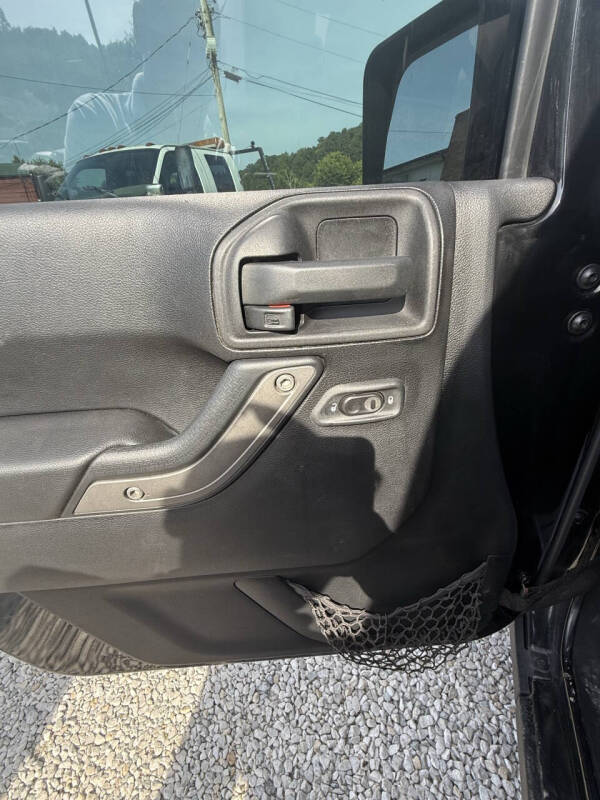 2013 Jeep Wrangler Sport