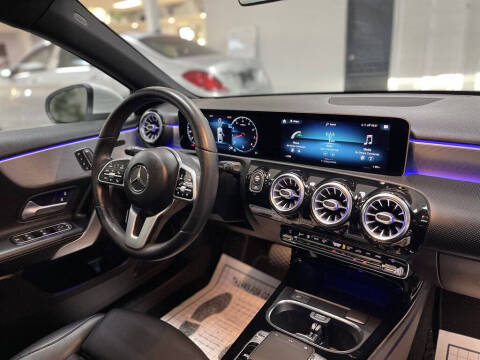 2020 Mercedes-Benz A-Class A 220