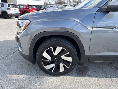 2025 Volkswagen Atlas Cross Sport SE 4Motion