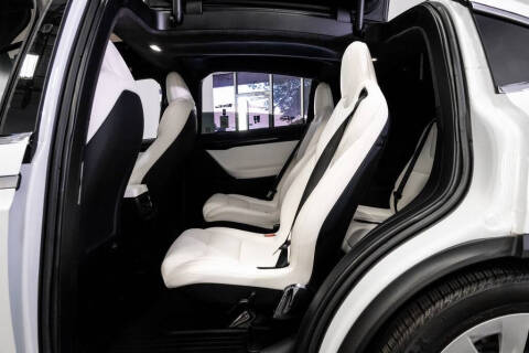 2020 Tesla Model X Long Range