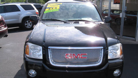 2005 GMC Envoy XL for sale at SHIRN'S in Williamsport PA