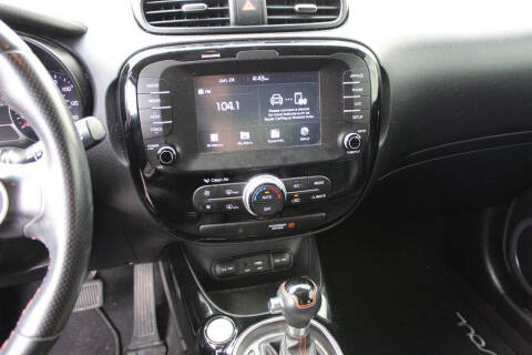 2017 Kia Soul !