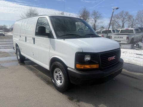 2016 GMC Savana 2500