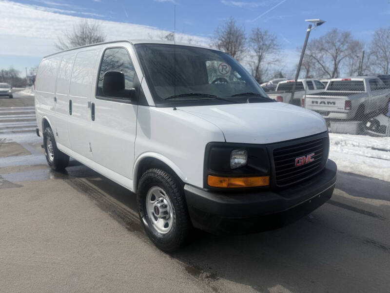 2016 GMC Savana 2500