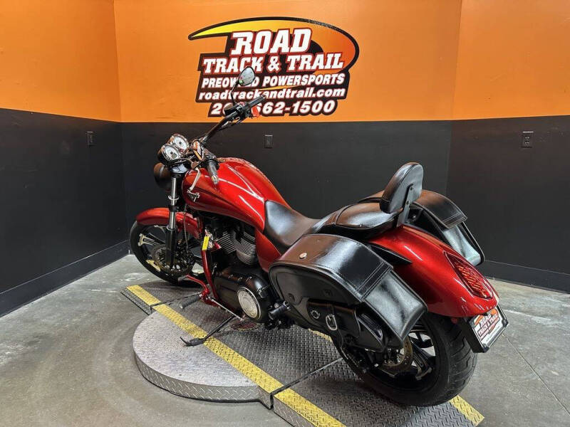 2016 Victory Vegas Sunset Red