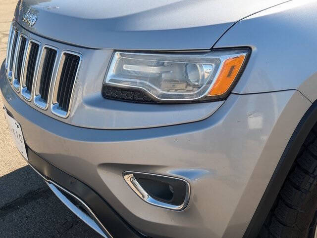 2015 Jeep Grand Cherokee for sale at Axio Auto Boise in Boise, ID