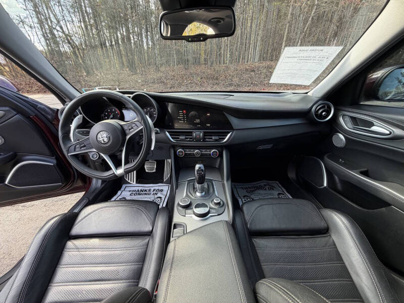 2019 Alfa Romeo Giulia Ti Sport Carbon