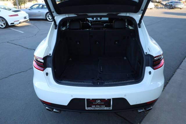 2016 Porsche Macan S