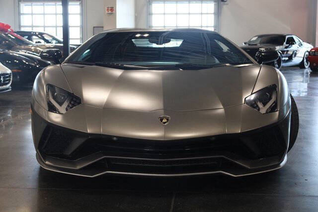 2018 Lamborghini Aventador LP 740-4 S