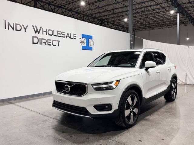 2019 Volvo XC40 T5 Momentum