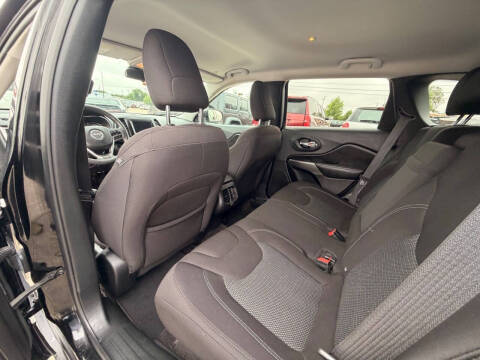 2019 Jeep Cherokee Latitude