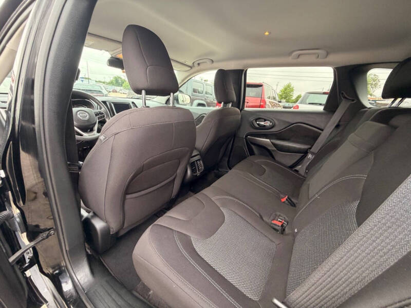 2019 Jeep Cherokee Latitude