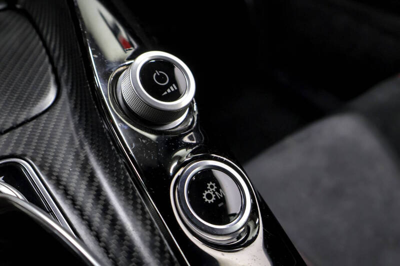 2016 Mercedes-Benz AMG GT S