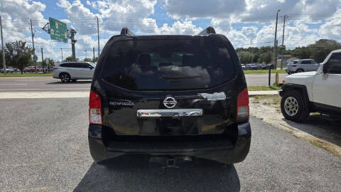 2011 Nissan Pathfinder SV