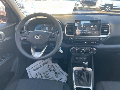 2026 Hyundai Venue SE