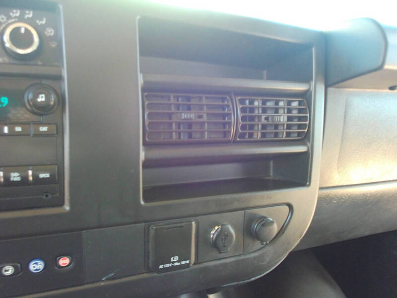 2018 Chevrolet Express 2500