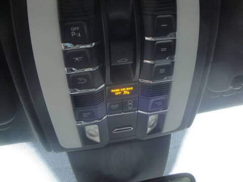 2017 Porsche Cayenne Turbo