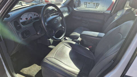 2005 Ford Explorer Sport Trac XLT