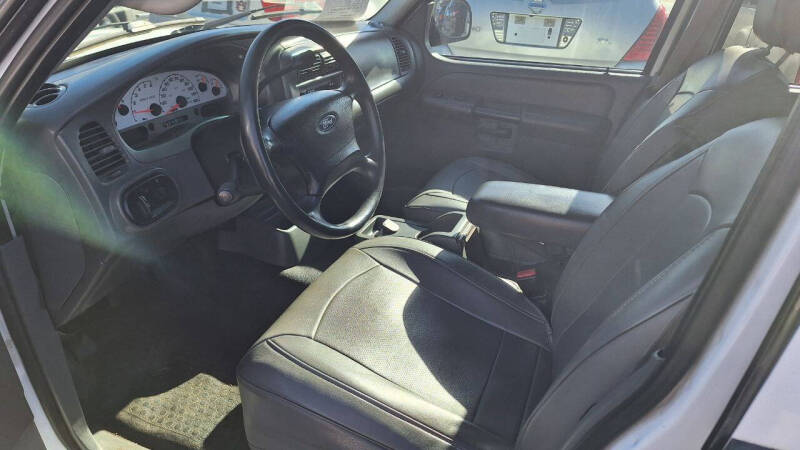2005 Ford Explorer Sport Trac XLT
