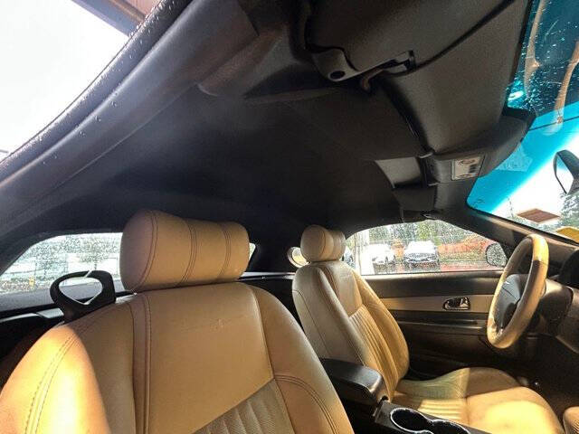 2004 Ford Thunderbird Deluxe