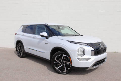 2025 Mitsubishi Outlander PHEV SE