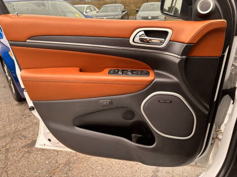 2018 Jeep Grand Cherokee Summit