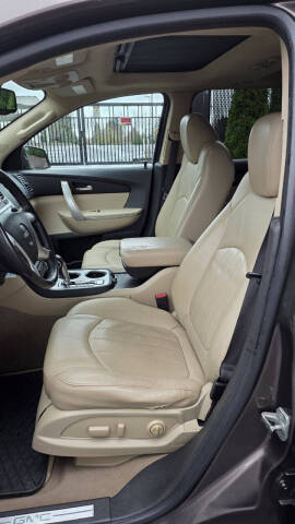 2010 GMC Acadia SLT-2