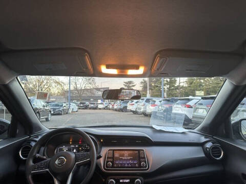 2019 Nissan Kicks SV