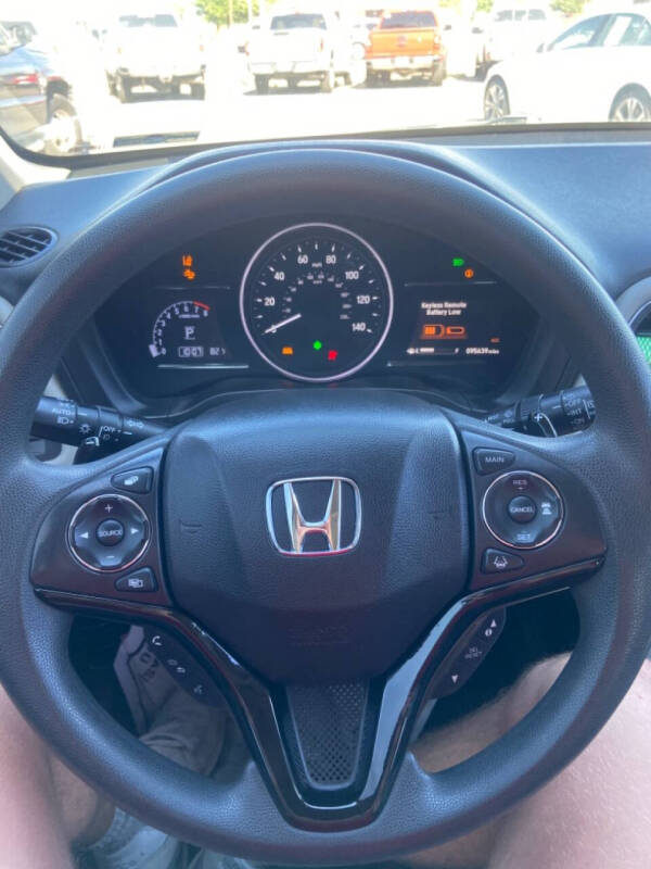 2022 Honda HR-V EX