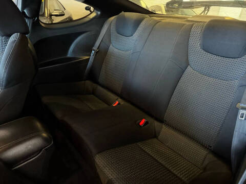 2011 Hyundai Genesis Coupe