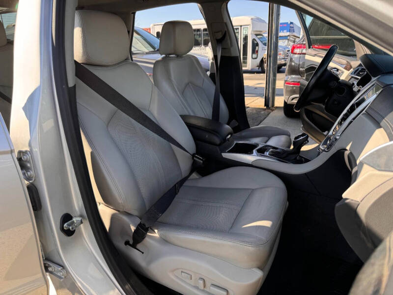 2016 Cadillac SRX Performance Collection