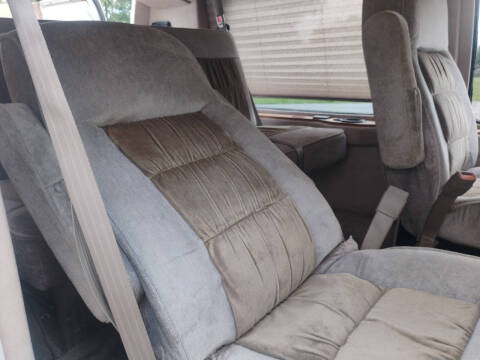 1999 Dodge Ram Van 1500