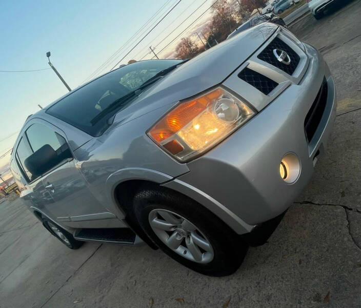 2013 Nissan Armada SV photo 7