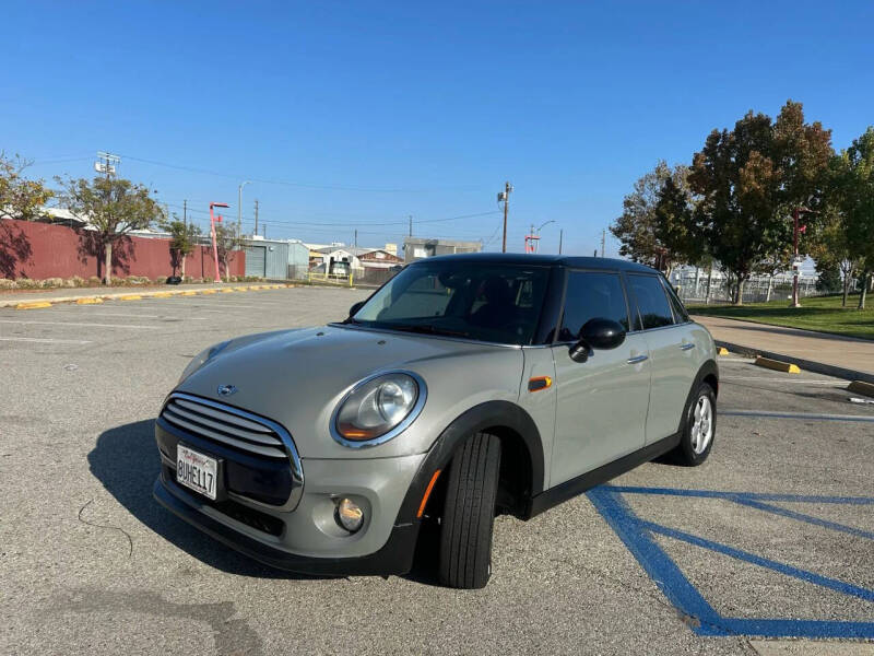2015 MINI Hardtop 4 Door Cooper