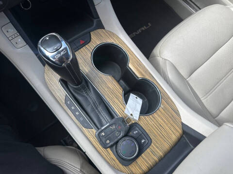 2018 GMC Acadia Denali