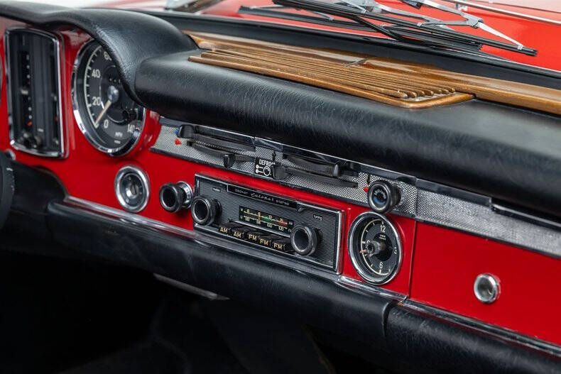 1971 Mercedes-Benz 280-Class