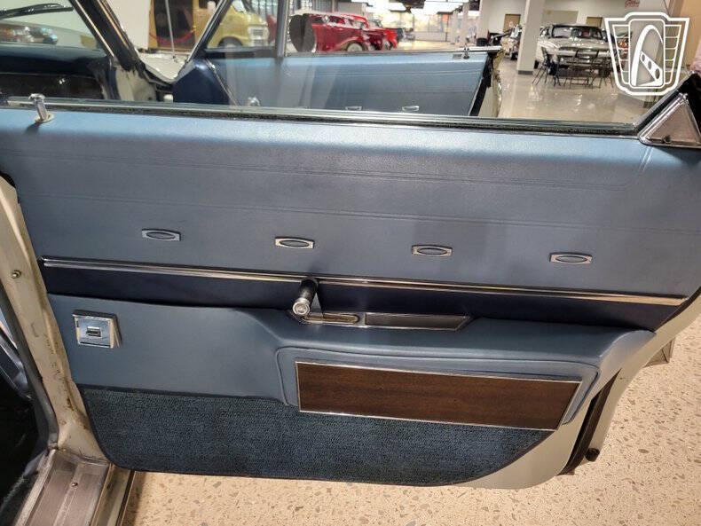 1965 Chrysler New Yorker