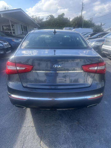 2016 Kia Cadenza Premium