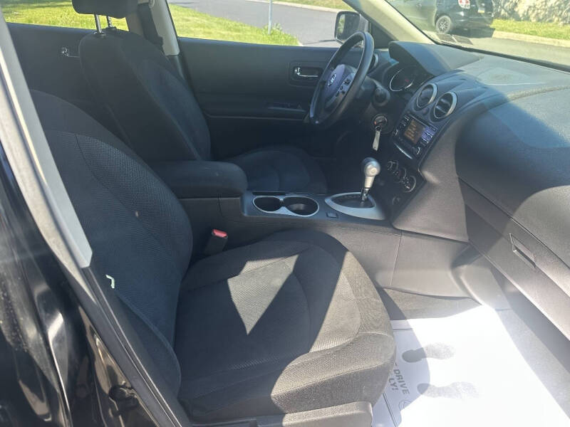 2013 Nissan Rogue S
