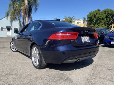 2017 Jaguar XE 25t Prestige